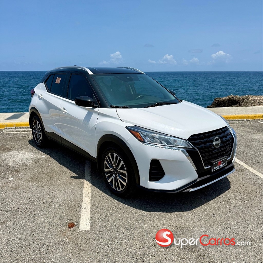 2023 Nissan Kicks SV — foto 3 / 9