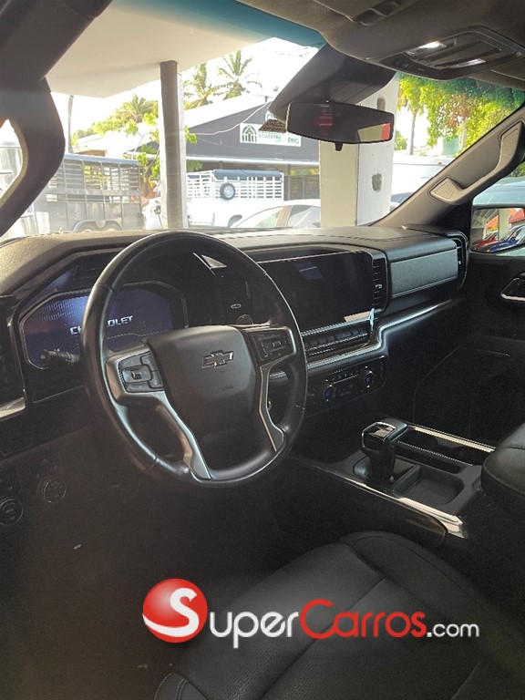 2022 Chevrolet Silverado RST Duramax — foto 5 / 8