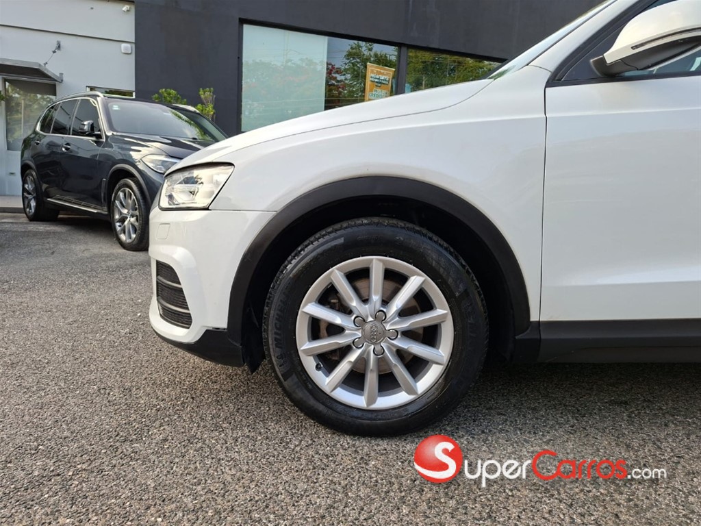 2016 Audi Q3 — foto 3 / 9