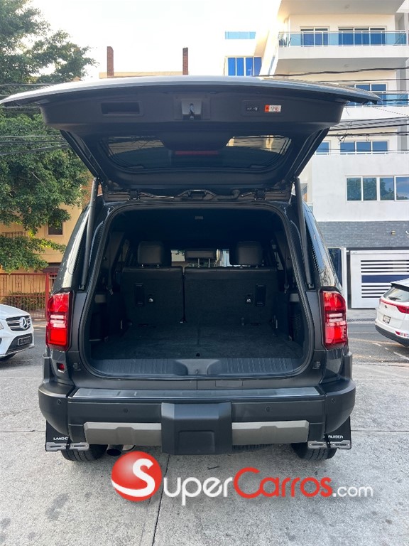 2025 Toyota Land Cruiser Prado All Rounder 02 — foto 7 / 12