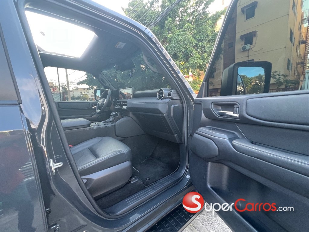 2025 Toyota Land Cruiser Prado All Rounder 02 — foto 11 / 12