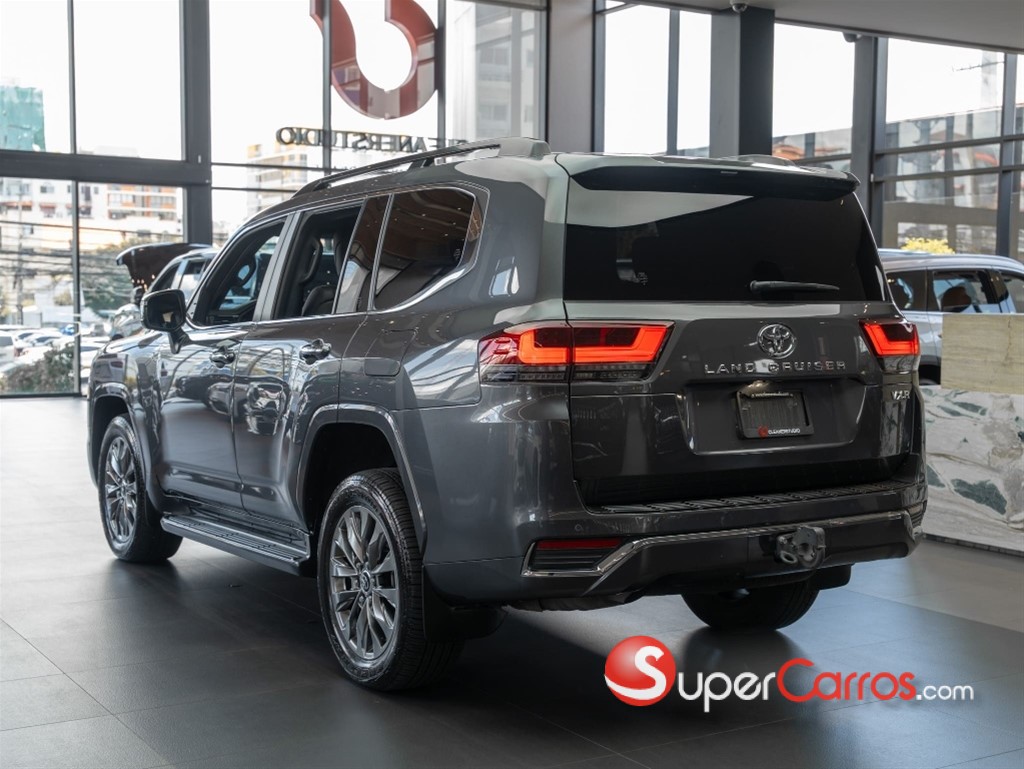 2023 Toyota Land Cruiser 300 VX-R — foto 7 / 12