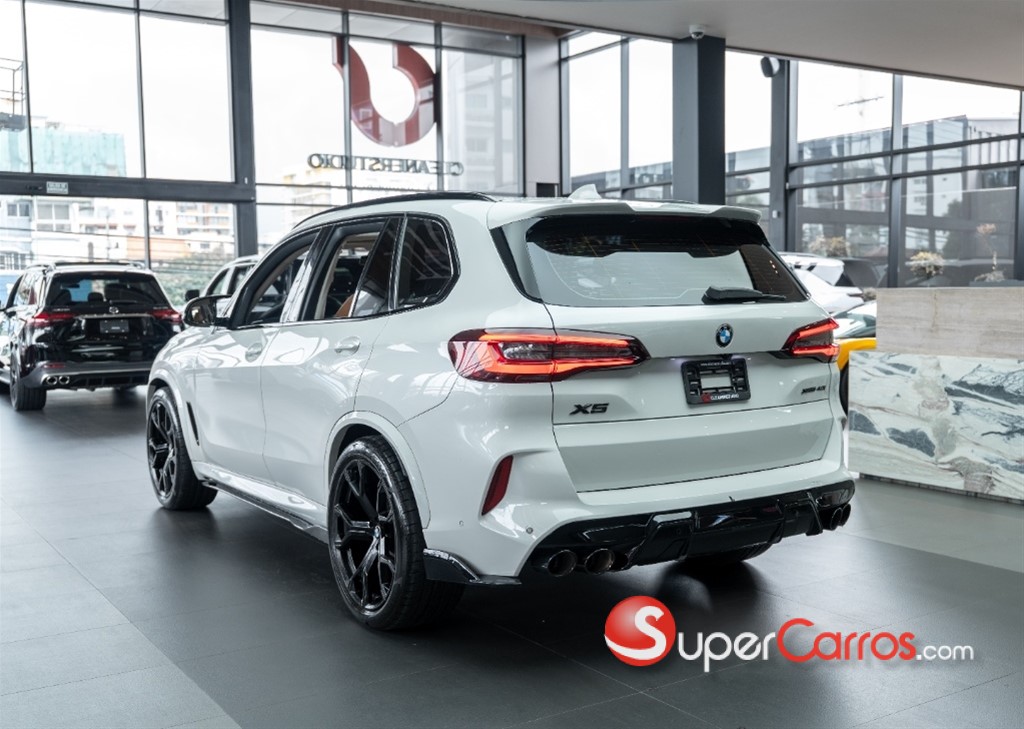 2021 BMW X 5 40i — foto 7 / 12