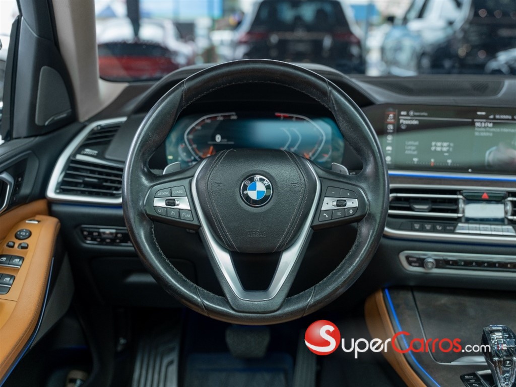 2021 BMW X 5 40i — foto 11 / 12