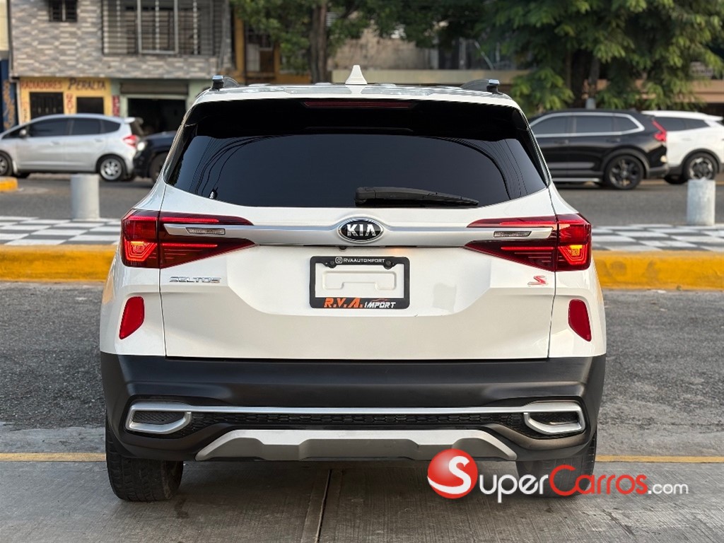 2021 Kia Seltos S — foto 8 / 9