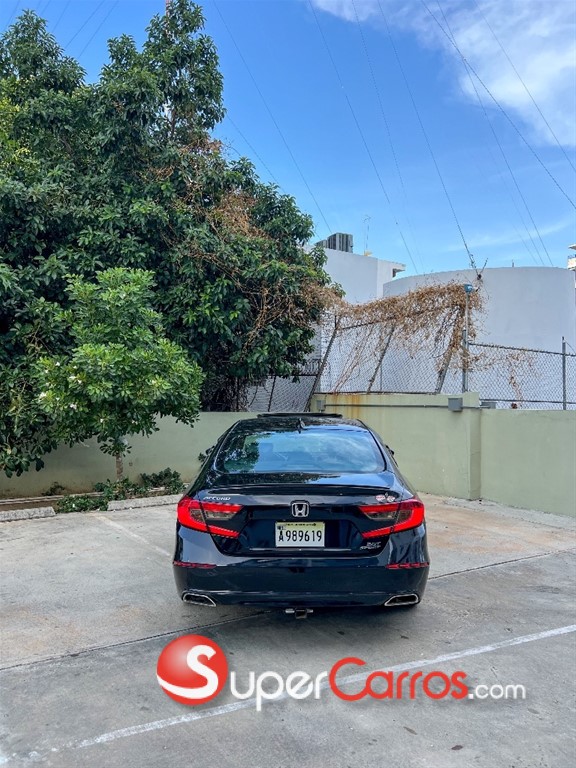 2020 Honda Accord Sport 2.0T — foto 5 / 9