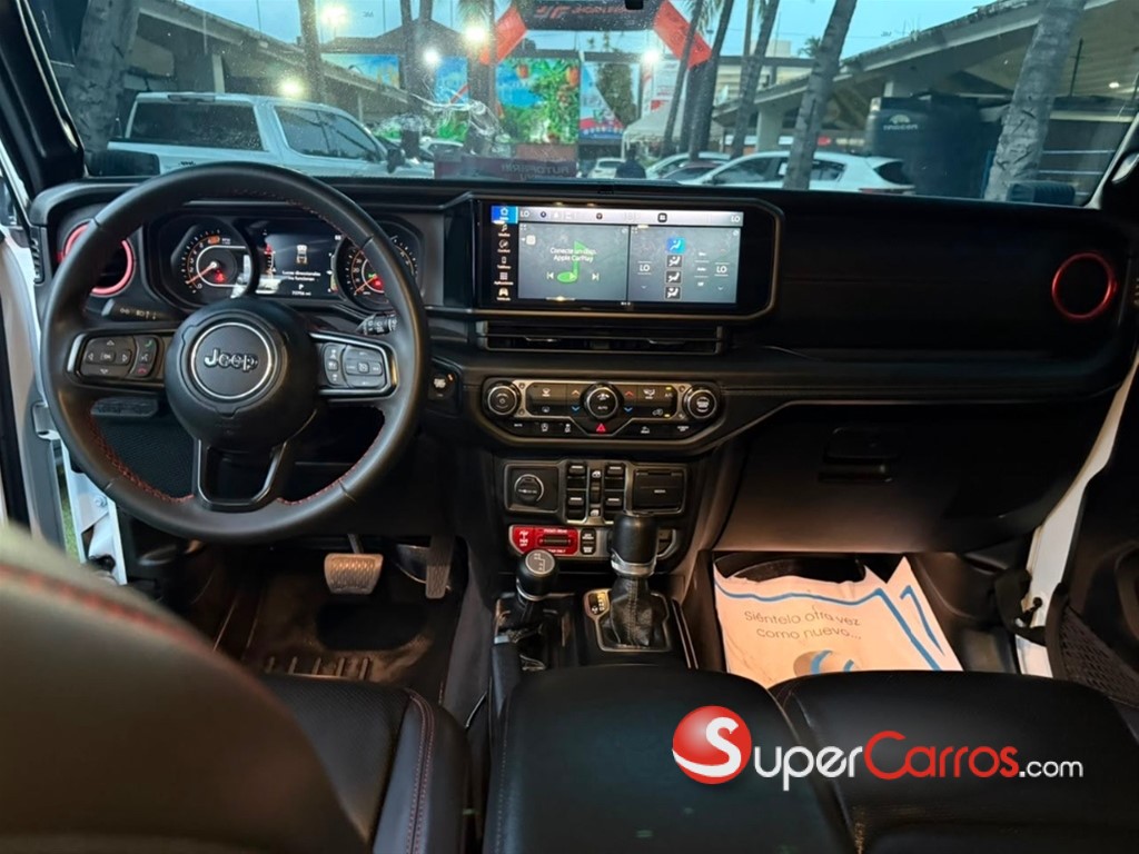 2024 Jeep Wrangler Rubicon — foto 8 / 11