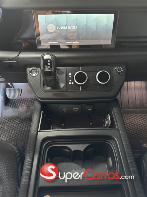 2021 Land Rover Defender P400 — foto 8 / 8