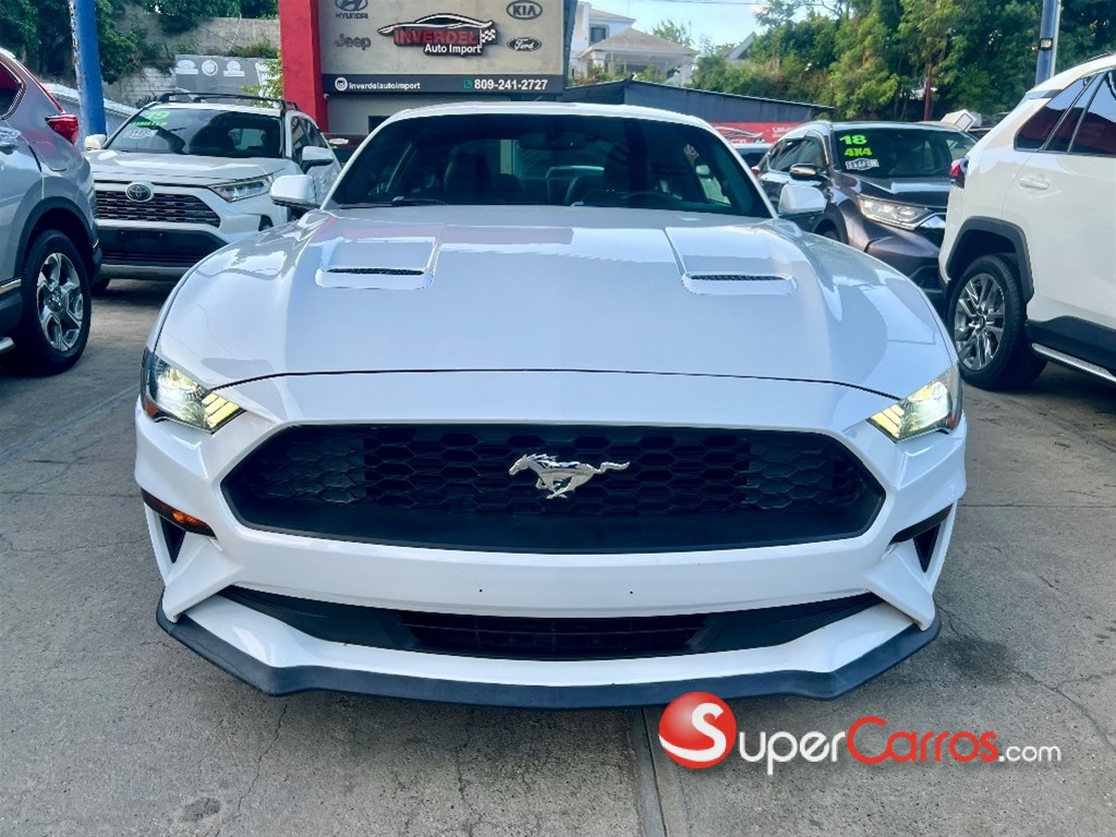2019 Ford Mustang Ecoboost — foto 2 / 11