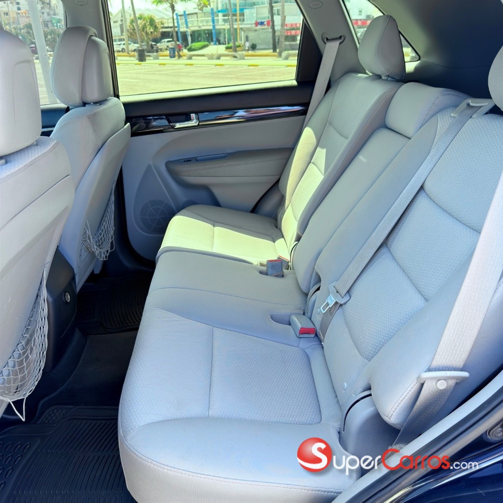 2012 Kia Sorento EX — foto 7 / 12