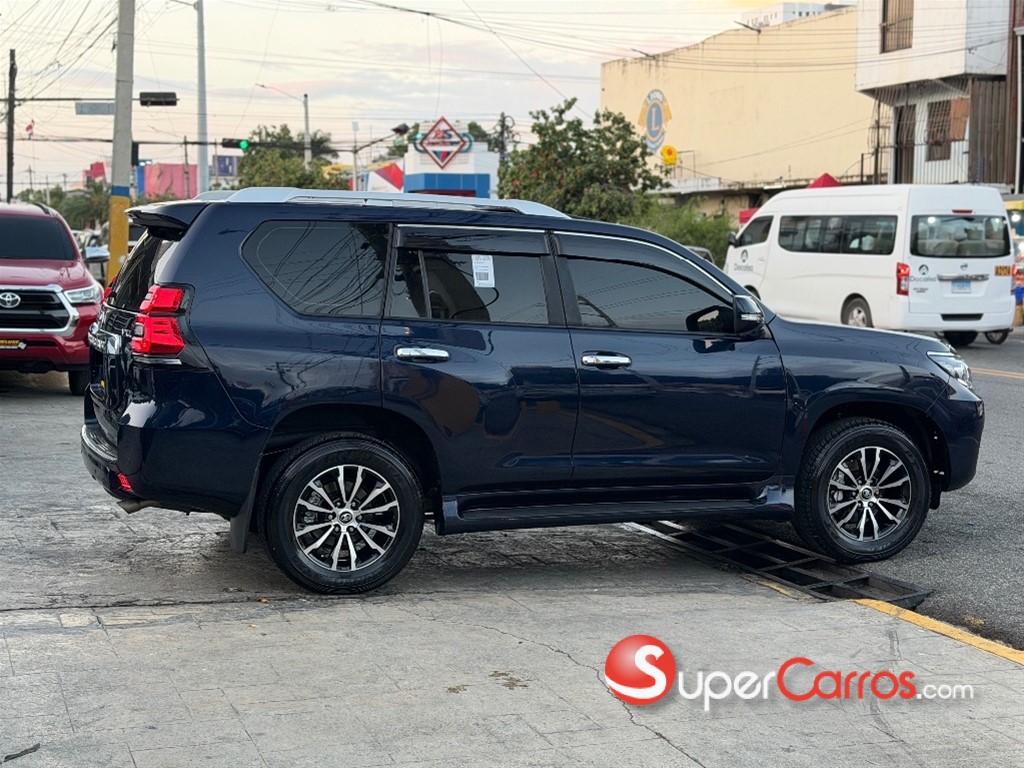2015 Toyota Land Cruiser Prado VXL — foto 6 / 12