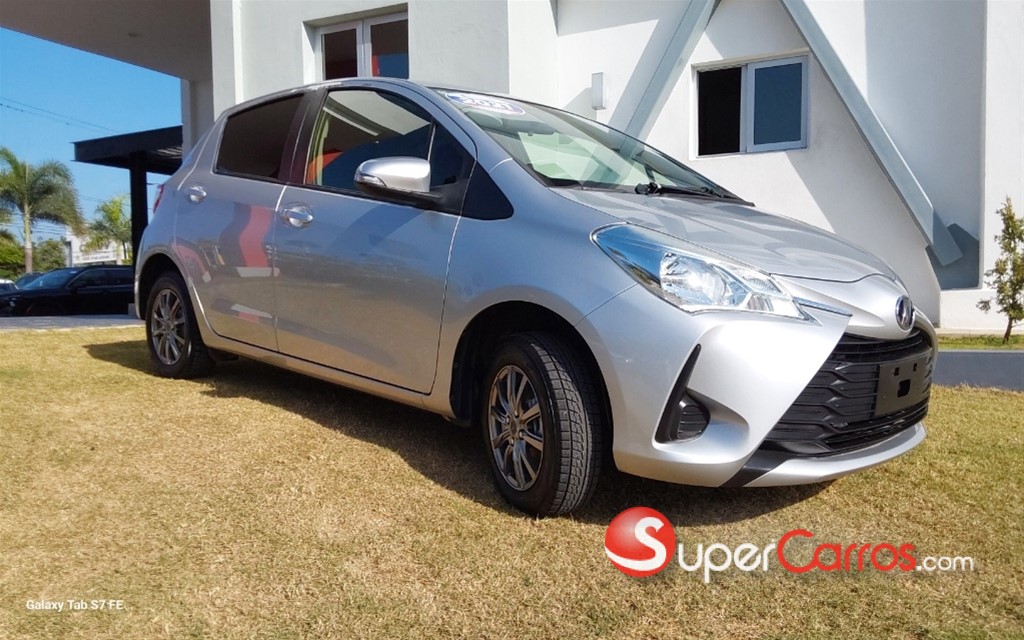 2021 Toyota VITZ — foto 5 / 9