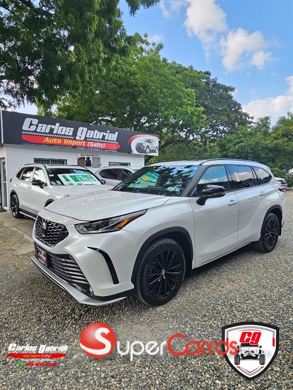 2024 Toyota Highlander XSE