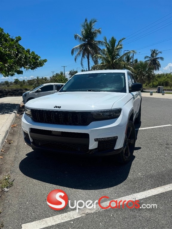 2023 Jeep Grand Cherokee Limited — foto 3 / 9