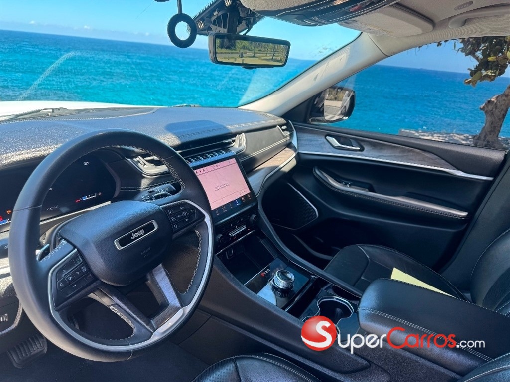 2023 Jeep Grand Cherokee Limited — foto 6 / 9