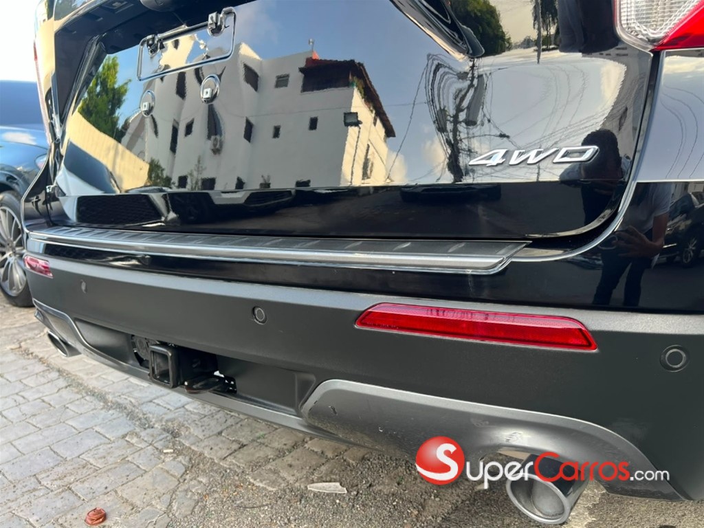 2023 Ford Explorer XLT 4WD — foto 5 / 12