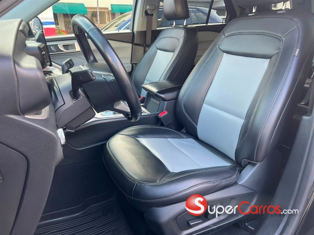 2023 Ford Explorer XLT 4WD — foto 6 / 12