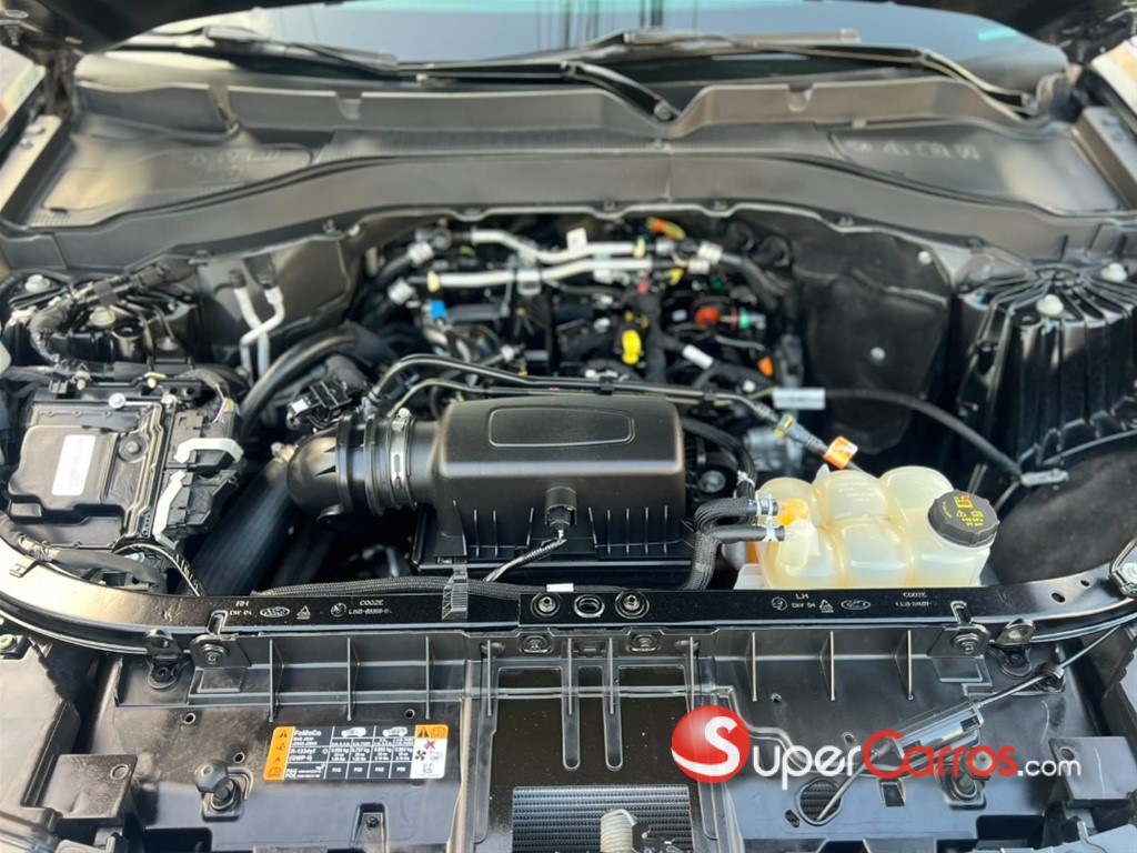 2023 Ford Explorer XLT 4WD — foto 12 / 12