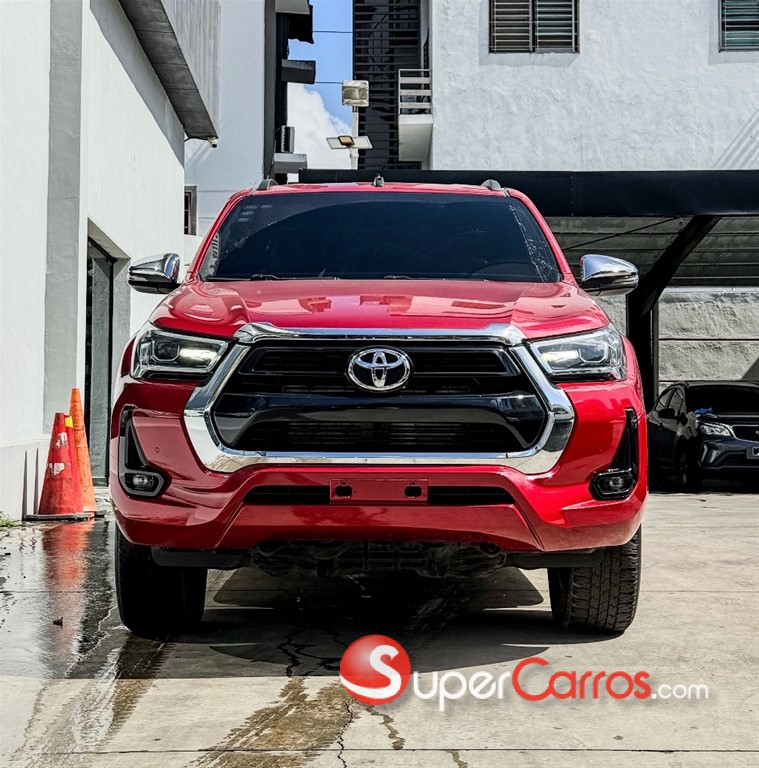 2023 Toyota Hilux Limited — foto 10 / 11
