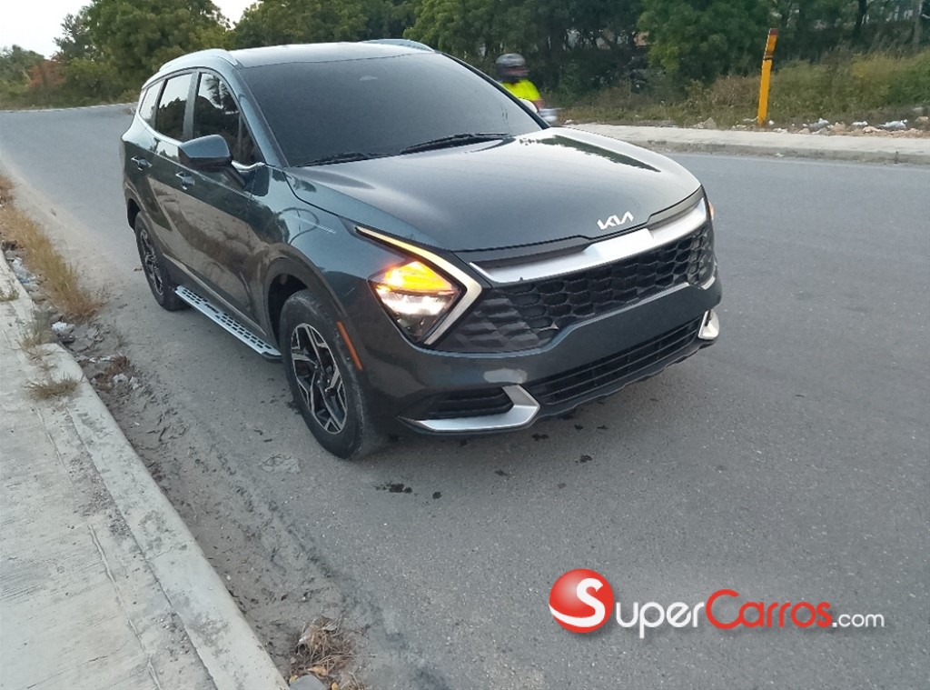 2023 Kia Sportage LX — foto 4 / 9