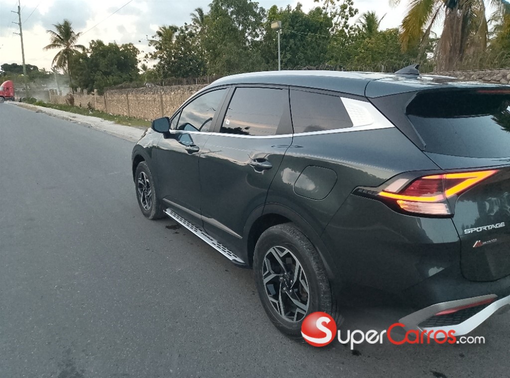 2023 Kia Sportage LX — foto 7 / 9