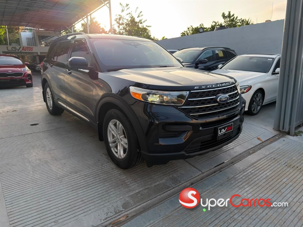 2021 Ford Explorer XLT — foto 3 / 12
