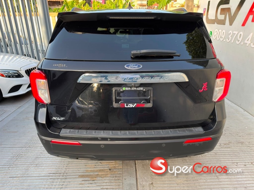 2021 Ford Explorer XLT — foto 5 / 12
