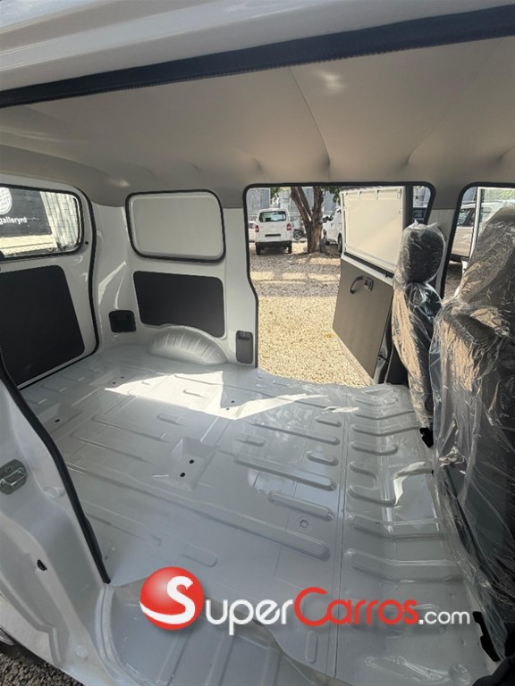 2026 Suzuki APV Carga — foto 8 / 12