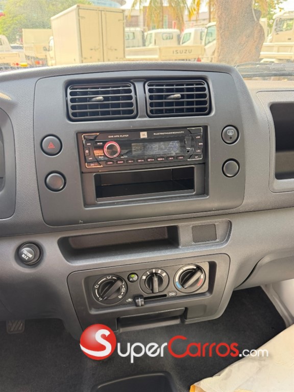2026 Suzuki APV Carga — foto 11 / 12