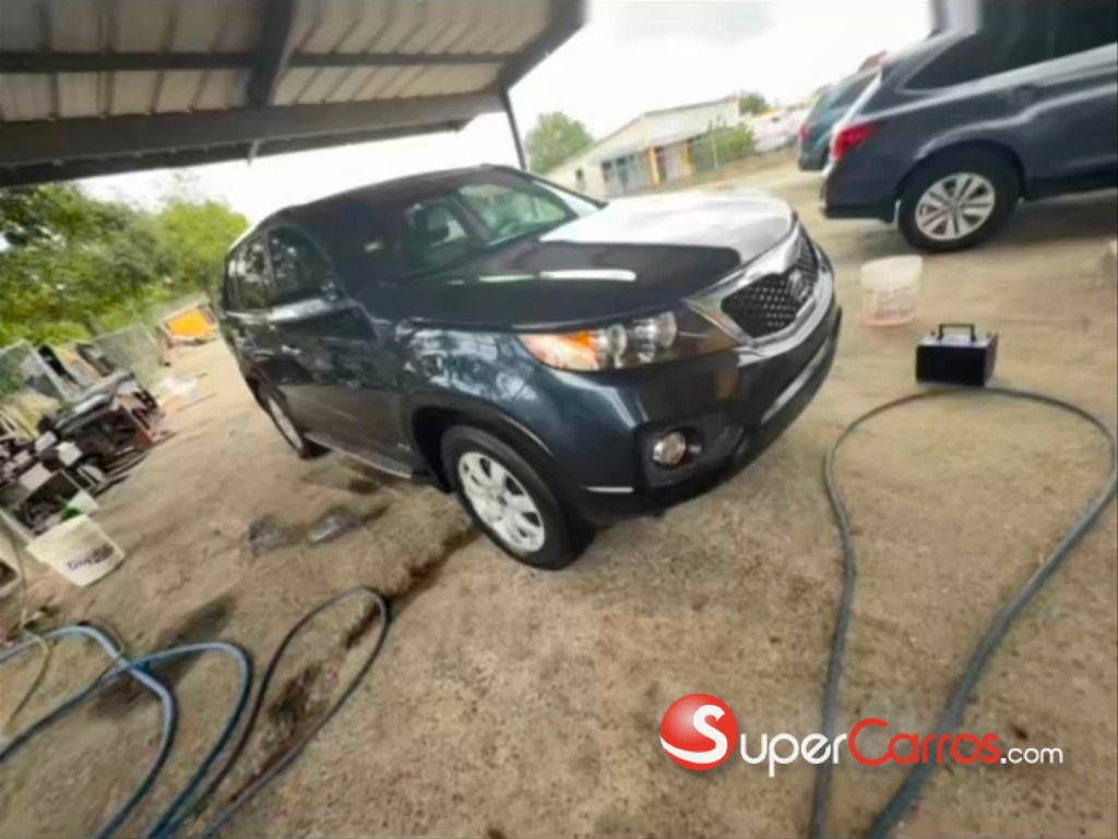 2011 Kia Sorento — foto 2 / 6
