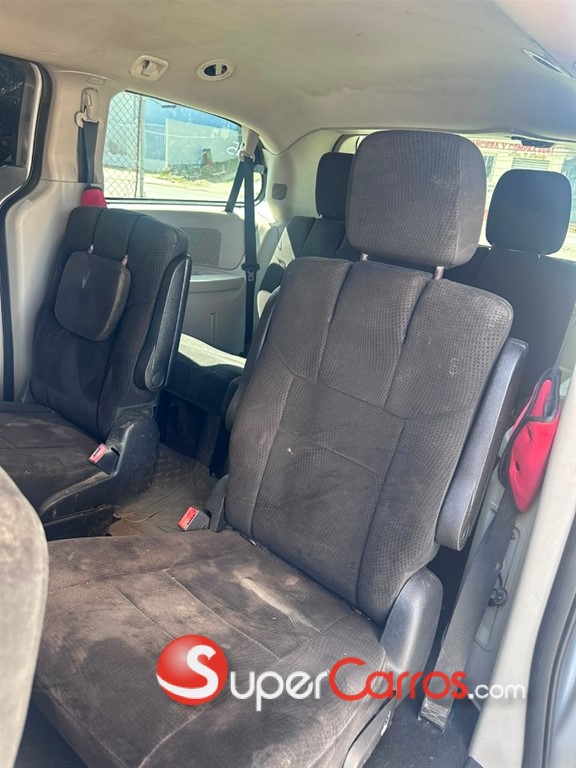 2012 Dodge Caravan — foto 3 / 5