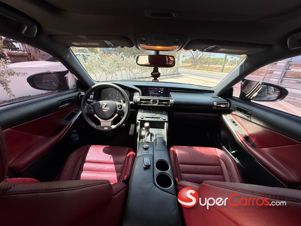 2015 Lexus IS 350 F Sport — foto 7 / 10