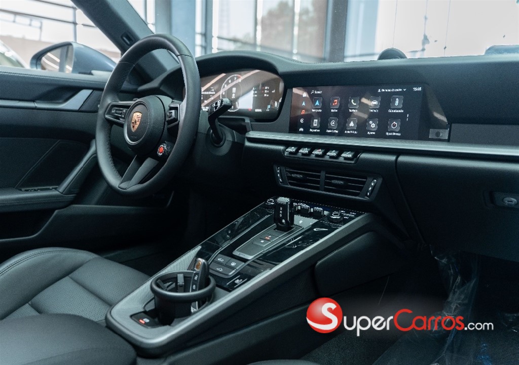 2026 Porsche 911 Carrera — foto 4 / 12