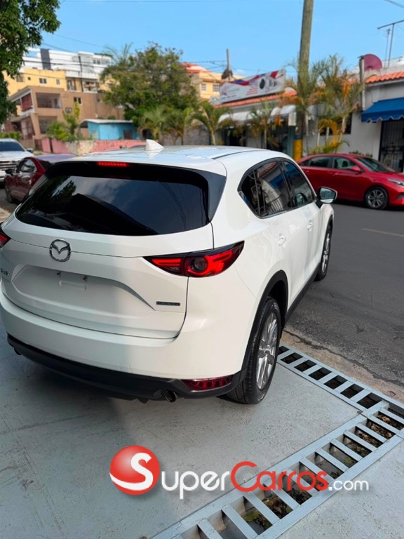2021 Mazda CX-5 GRAND TOURING — foto 4 / 9