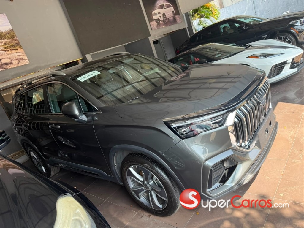 2026 Geely Okavango — foto 6 / 10