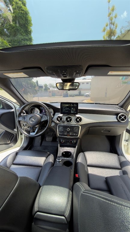2017 Mercedes-Benz Clase GLA 250 4 Matic — foto 9 / 12