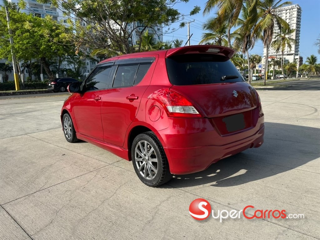 2016 Suzuki Swift RS Sport — foto 7 / 12