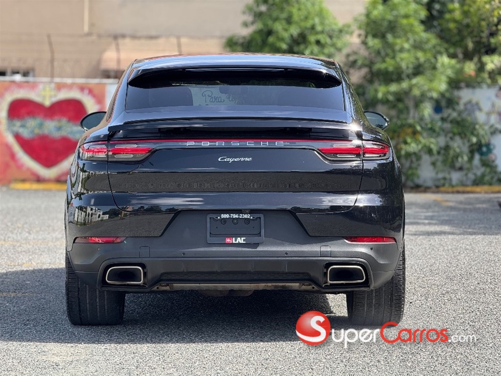 2020 Porsche Cayenne Coupe — foto 5 / 10