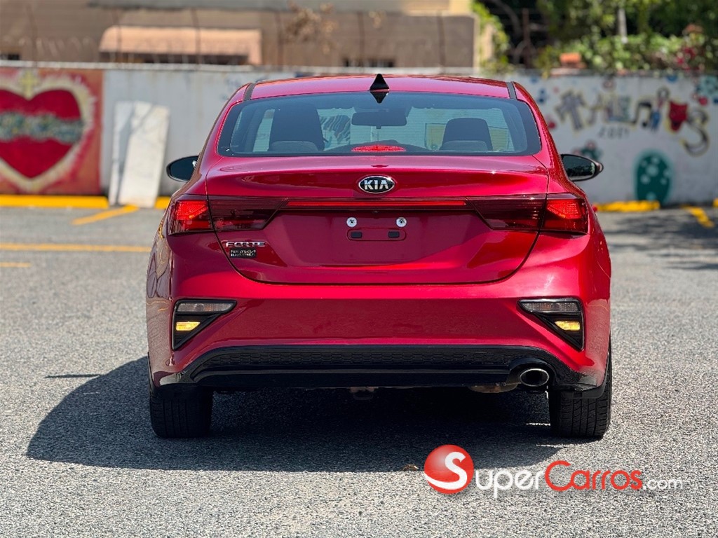 2021 Kia Forte LXS — foto 5 / 10