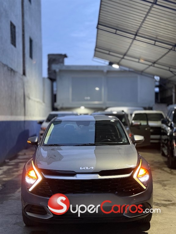 2023 Kia Sportage EX — foto 4 / 10