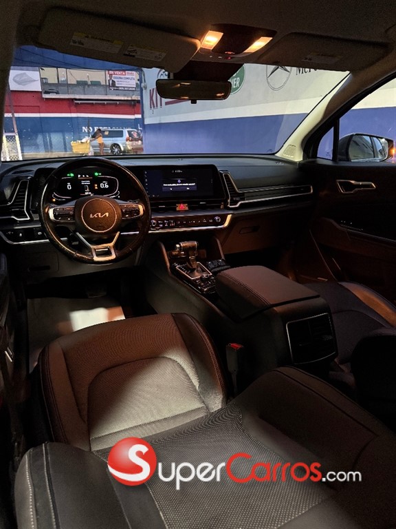 2023 Kia Sportage EX — foto 8 / 10
