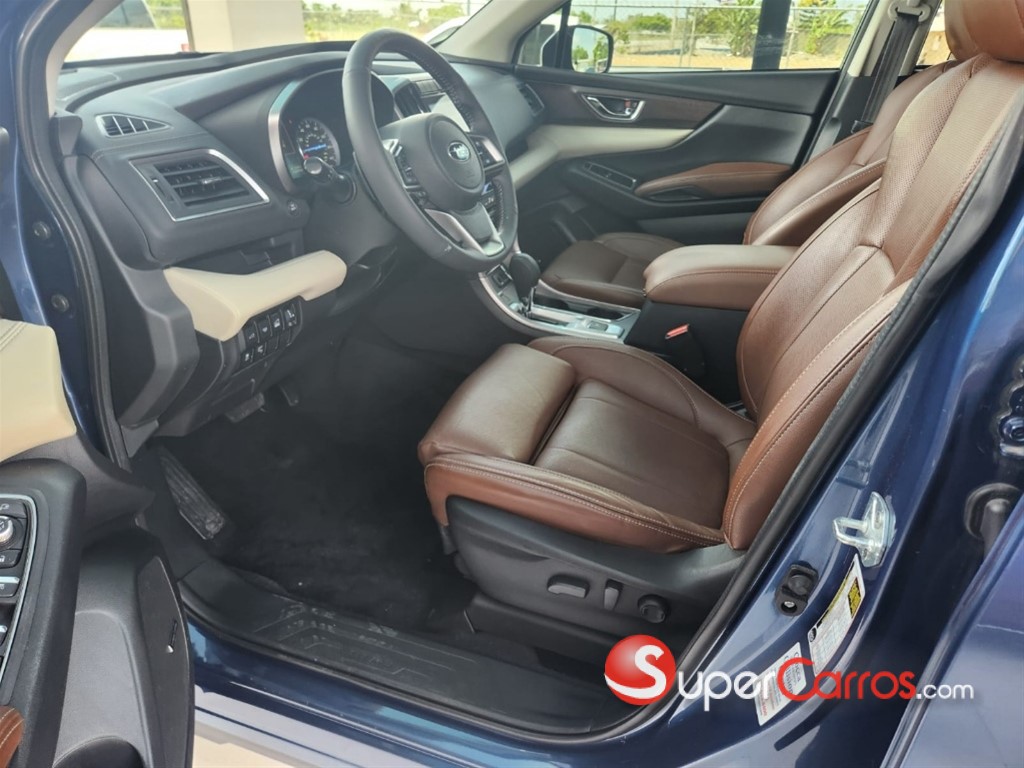 2022 Subaru Ascent Touring — foto 8 / 12