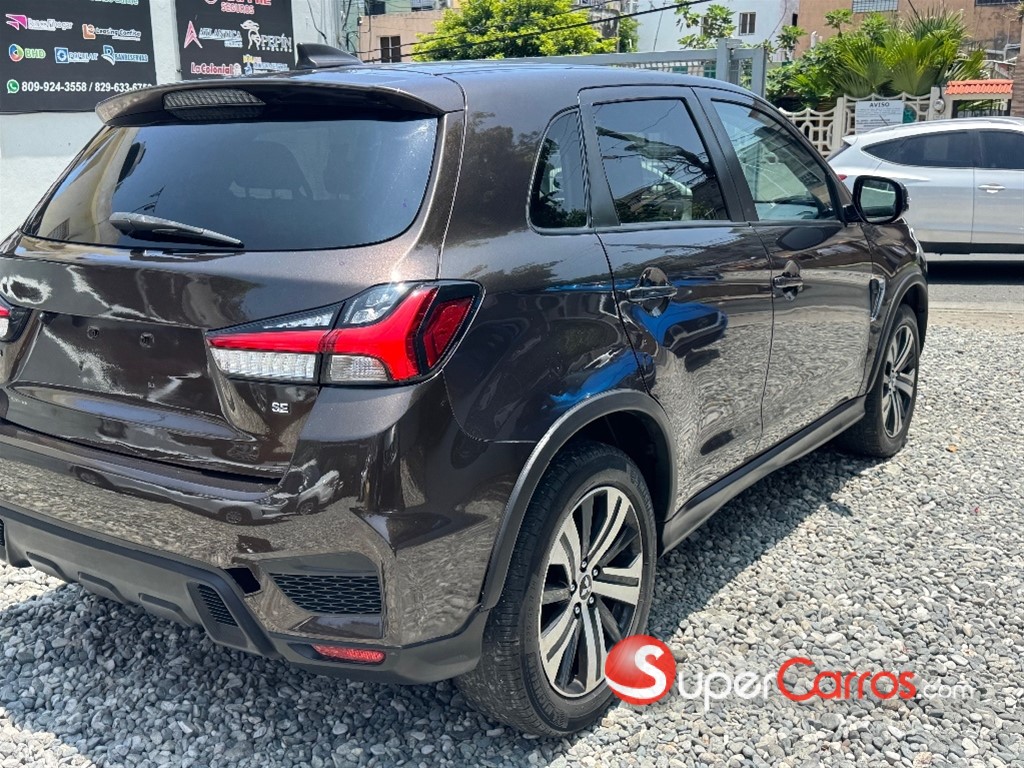 2021 Mitsubishi Motors Outlander Sport SE — foto 3 / 9
