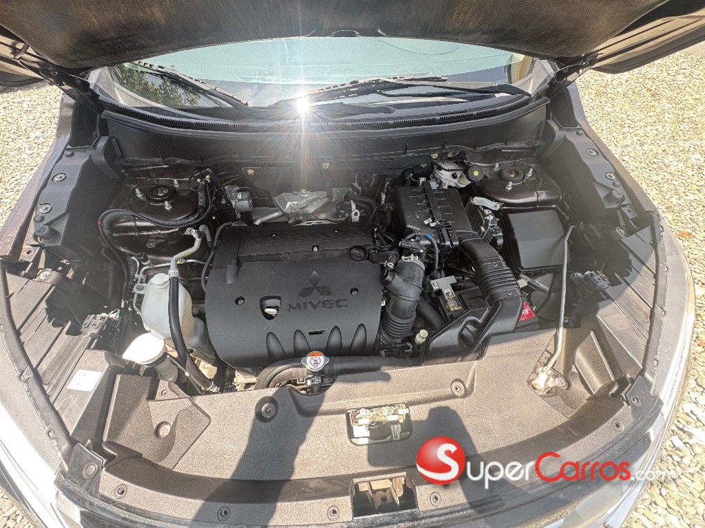 2021 Mitsubishi Motors Outlander Sport SE — foto 8 / 9