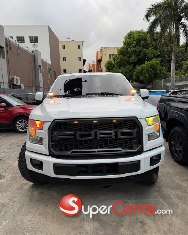2016 Ford F 150 XLT — foto 3 / 9