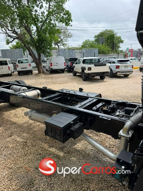 2026 Jac Chasis 24 pies — foto 6 / 12