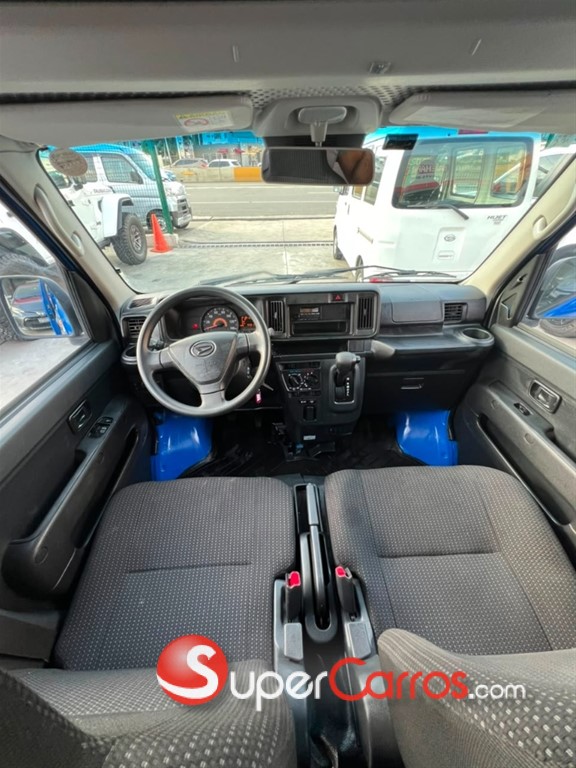 2020 Daihatsu Hijet — foto 5 / 12