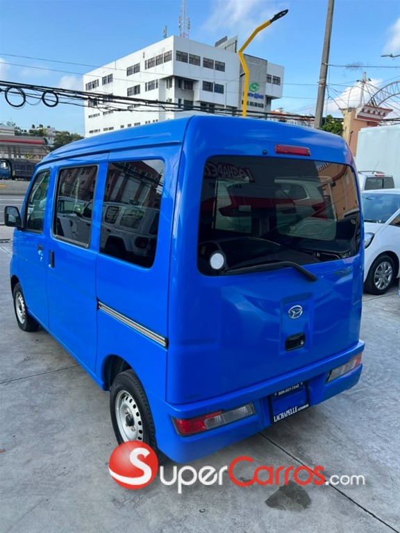 2020 Daihatsu Hijet — foto 8 / 12