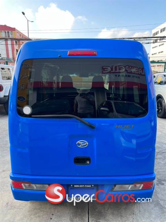2020 Daihatsu Hijet — foto 9 / 12