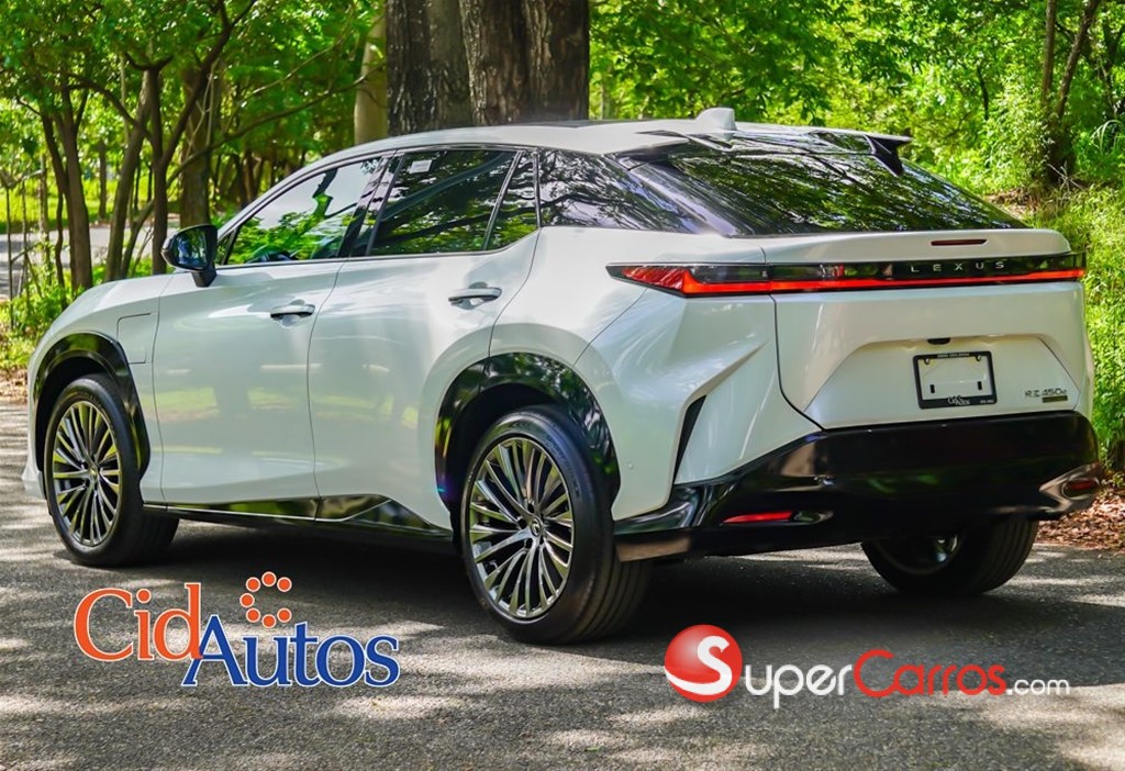 2027 Lexus RZ 450E LUXURY — foto 3 / 12